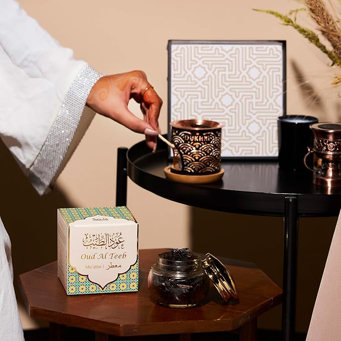 Oud Al Teeb Muattar Bakhoor by Dukhni | 1 jar X 40 Grams | Arabic Bakhoor Incense | Aromatic Wood Chips | Sweet Fruity Oud Blend | Perfect for Prayer Time | to Relax & Meditate