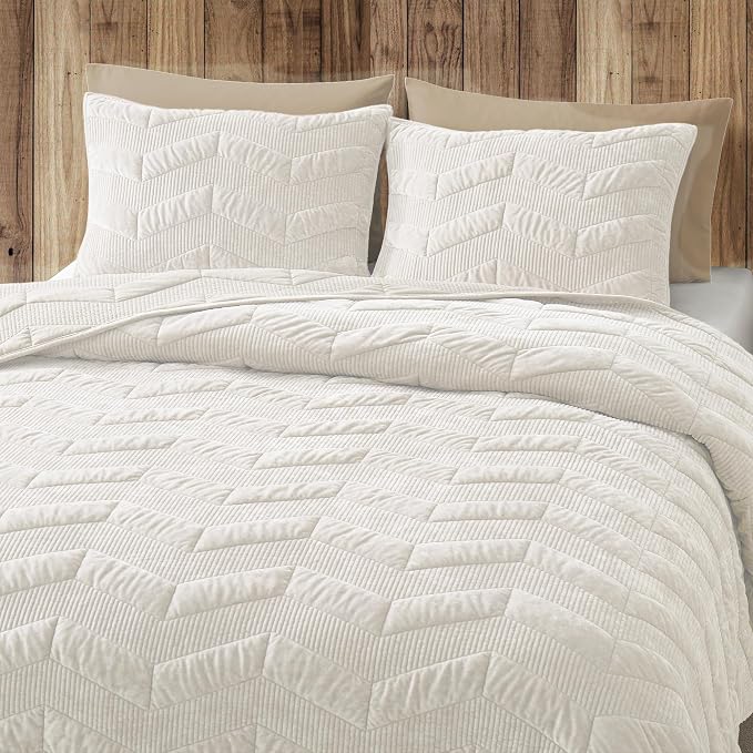SHALALA Velvet Quilt Set King Size,Ultra Soft Luxury Lightweight Summer Velvet Comforter Set, Oversized Bedspread Coverlet with 2 Shams Geometries Pattern,for All Season(Ivory,King)