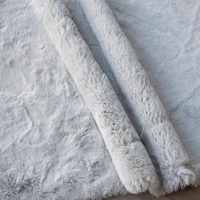 ORINOVA Light Gray Faux Fuzzy Fur Washable Rugs for Bedroom Shaggy Area Rugs for Living Room Grey 2x3 Nursery Rug Home Room Décor