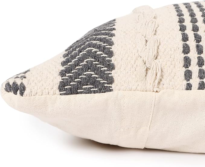 REDEARTH · Boho Textured Throw Pillow - Cushion Covers Woven Tufted Decorative Farmhouse Cases Set for Couch - Sofa - Bed - Dining - Patio - Outdoor - 100% Cotton (18"x18" -Precis Descant) Pack of 2