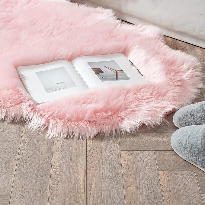 MIULEE Luxury Super Soft Fluffy Area Rug Faux Fur Sheepskin Rug Decorative Plush Shaggy Carpet for Bedside Sofa Floor 3 x 5 Feet, Pink