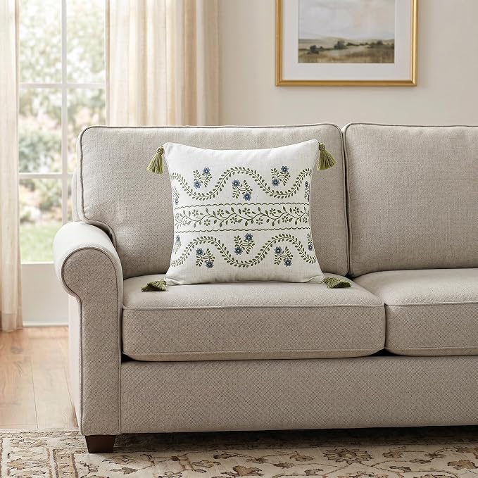 ISAENNE Designer Linen Throw Pillow Cover,Set of 2,18"x18"-Mosella D | Vintage Elegant Square Decor Pillow Cover,Concealed Zipper Design,Floral Pattern,Sofa,Bedroom,Living Room,Lounge Chairs