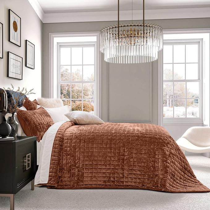RECYCO Luxury Velvet Quilt Set King Size Bedding Sets, Ultra Soft Velvet Comforter Set, Lightweight Channel Box Stitch Oversized Bedspread Coverlet for All Season, with 2 Shams, Terracotta