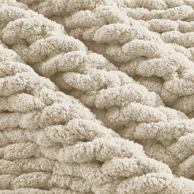 Carriediosa Chunky Knit Throw Blanket 60" X 80" Twin, 100% Hand Made Large Chenille Loop Yarn Soft Fluffy Throws for Couch Sofa Bed, Big Crochet Cozy Heavy Thick Cable Woven Blanket, Light Beige