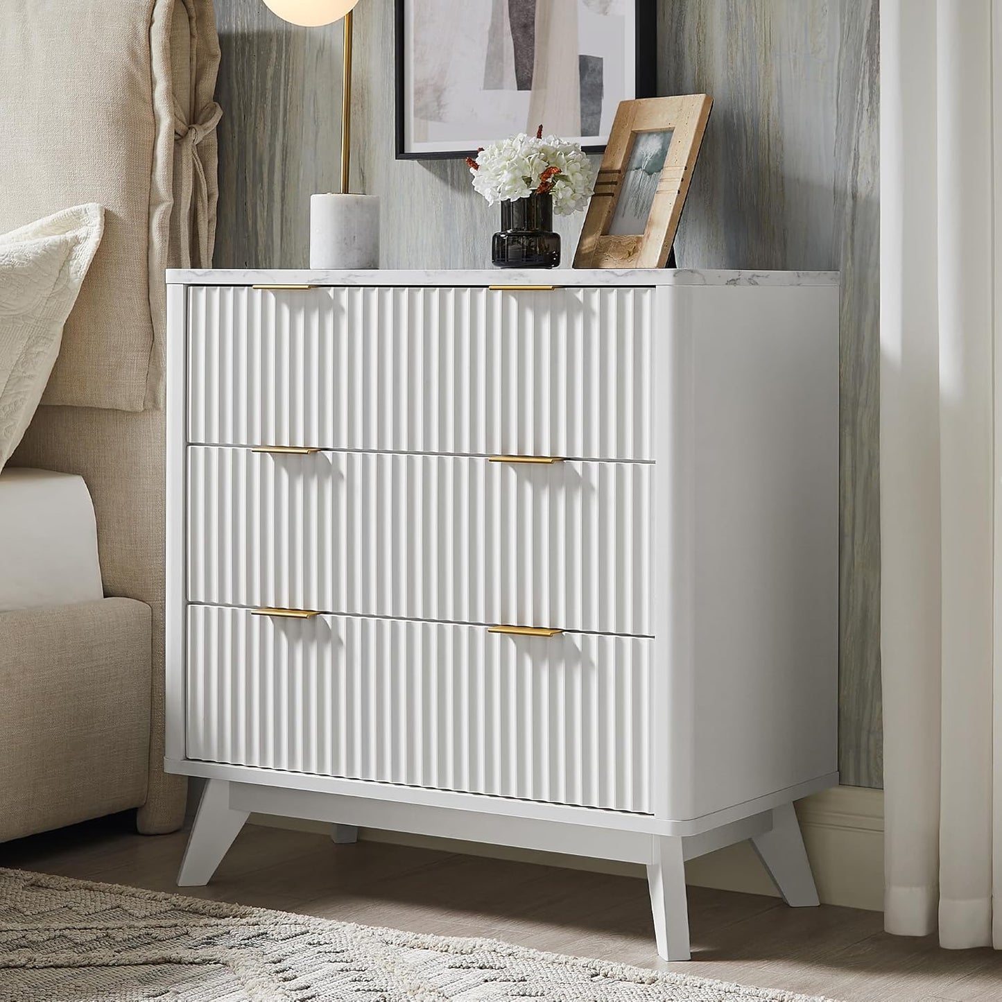 T4TREAM 32" Tall Fluted Nightstand, Modern Side Table with Faux Marble Top, 3 Drawers End Table w/Storage, Bedside Table for Bedroom, Living Room, Curved Profile Design, Solid White