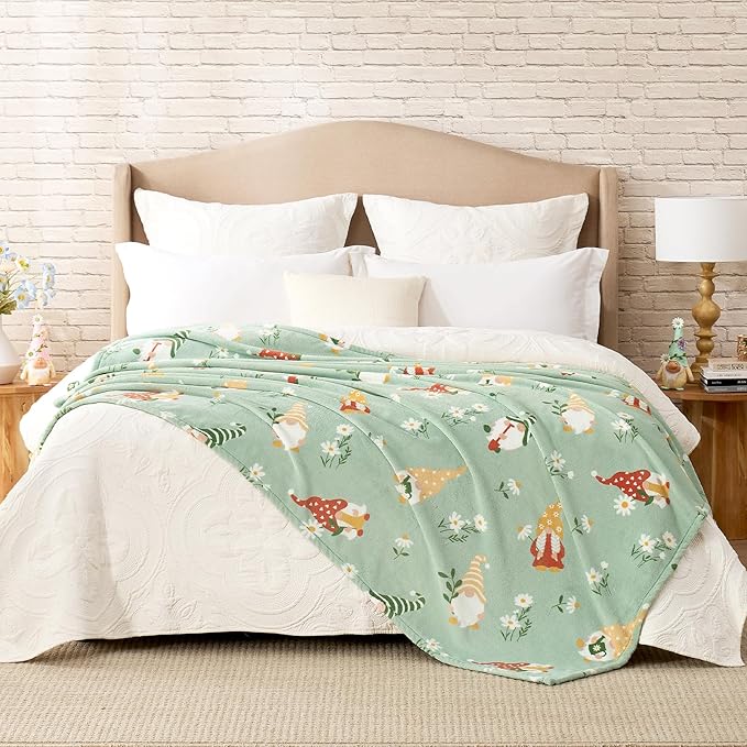 Cozy Bliss Gnome Spring Throw Blanket - Garden Daisy Floral Design, Warm MilkyPlush Throw Blankets, Ultra Soft Cozy Blankets for Couch, Sofa and Bed, Green, 50X60inches