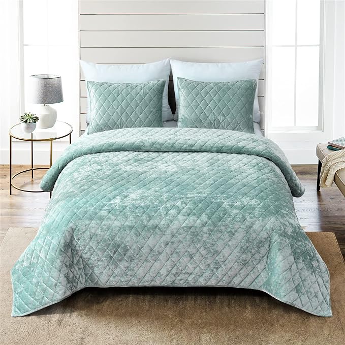 Fredsure Distressed Velvet Quilt Set, 3 Pieces Sage Green King, Distressed Velvet Face and Brushed Microfiber Reverse, with Diamond Quilting