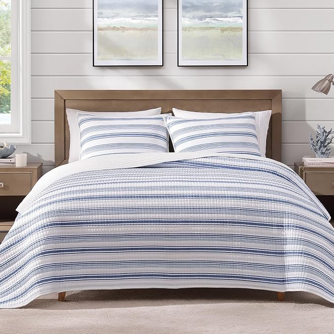 WRENSONGE Striped Queen Quilt-3 Pieces Lightweight Bedspread Blue White Quilt Queen Size Quilt Bedding Set for All Seasons, Soft Summer Reversible Nautical Coverlet with 2 Pillow Shams