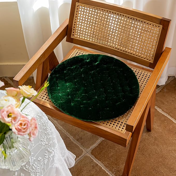 vctops Luxury Velvet Chair Pad Seat Cushion Soft and Comfy Chair Cushion Solid Color Round Seat Pad Cushion for Kitchen Dining Office Chair (DarkGreen,17"x17")
