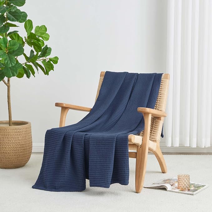 100% Cotton Blue Blanket Twin Size for Bed - Breathable and Soft, Waffle Weave for Summer Spring, 90x66 Inches (Navy)