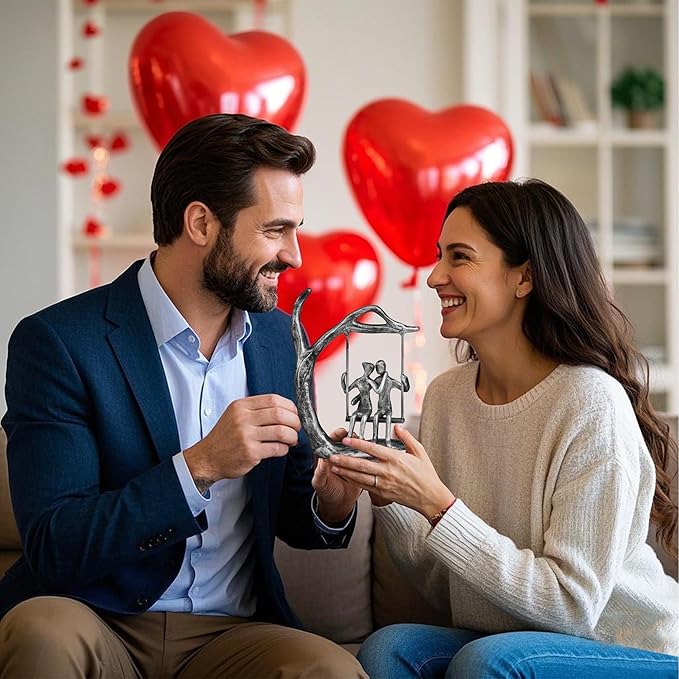 Kresecioo Anniversary Wedding Gifts for Couple/Her - Romantic Couple Statue in Love, Antique Silver Metal Figurine Sweet Loving Together Iron Sculpture Decor, Mothers Day for Wife from Husband