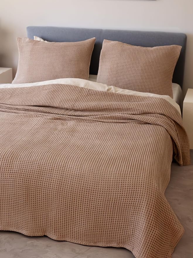 Premium Waffle Throw Blanket Queen XL Size Brown - Luxury, Pure 100% Turkish Cotton, Light & Airy Waffle Weave All-Season Quilt - Decorative Bedspread (Brown, Queen XL 95" x 102" Inch)