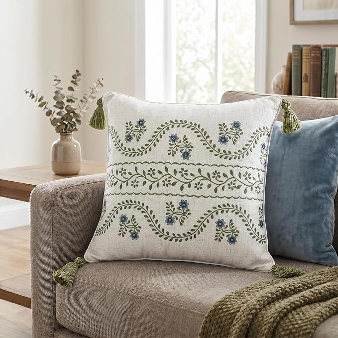 ISAENNE Designer Vintage Linen Throw Pillow Cover,18"x18"-Mosella D | French Elegant Square Decor Pillow Cover,Concealed Zipper Design,Floral Pattern,Sofa,Bedroom,Living Room,Lounge Chairs