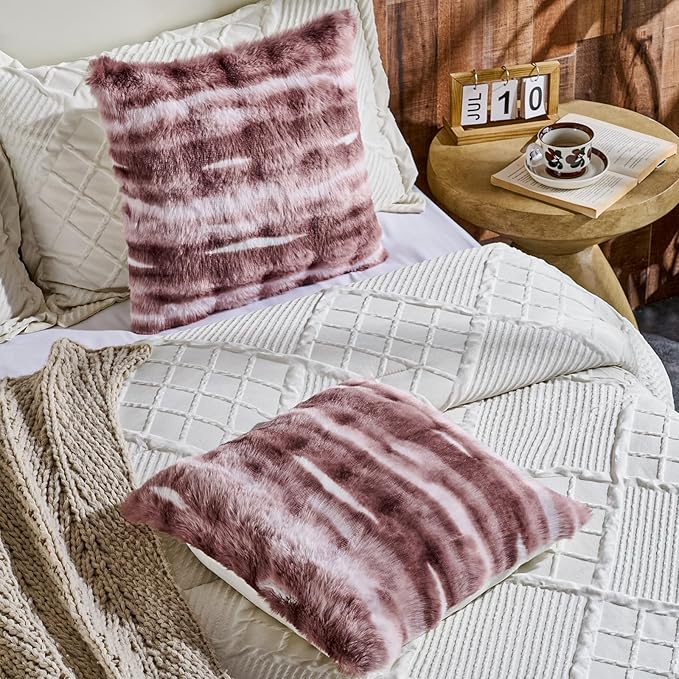 AmHoo Pack of 2 Throw Pillow Covers 3D Dense Faux Rabbit Fur Cozy Super Soft Fuzzy Set Case Cushion for Couch Sofa Bedroom 18 x 18-Inch Nostalgia Rose