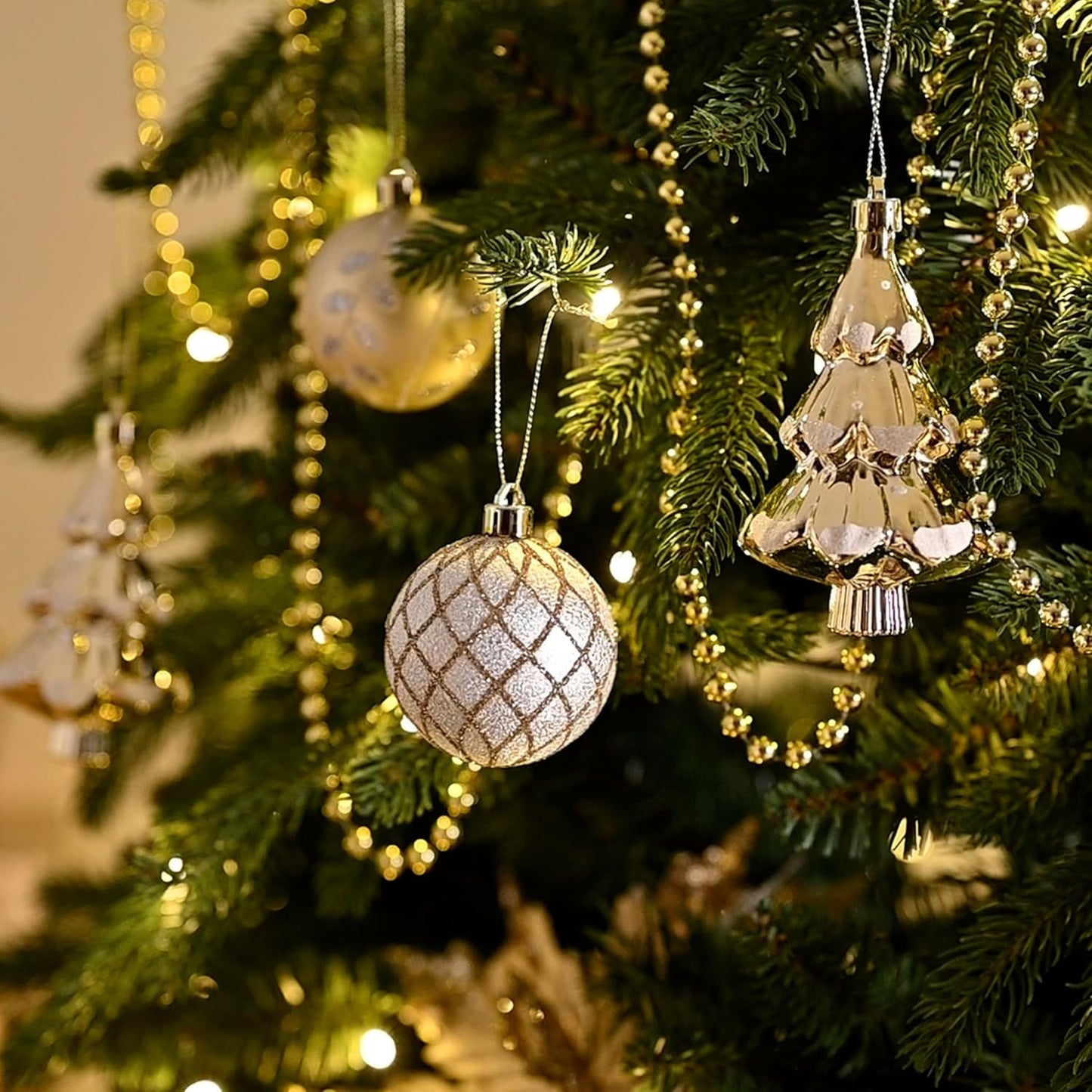 Valery Madelyn Christmas Ball Ornaments, 100ct White and Gold Shatterproof Christmas Tree Decorations Set, Elegant Hanging Ornaments for Xmas Trees Bulk Holiday Wedding Party Decor