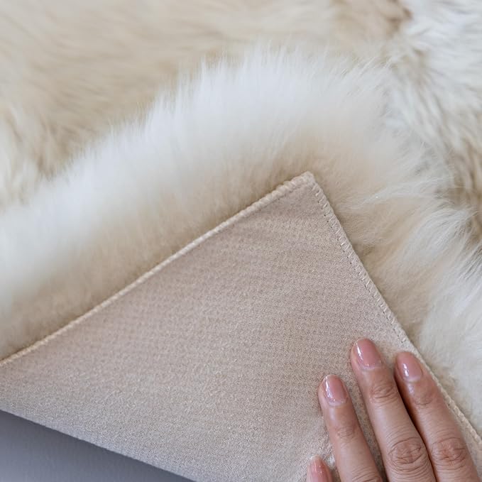 Sheepskin Chair Cushion Non-Slip Back Square Genuine Fur Chair Cover Silky Natural Wool Seat Cushion Pad Soft Area Rugs Carpet for Home Office Restaurant Chair 18x18 Inch (Pack of 1), Flaxen