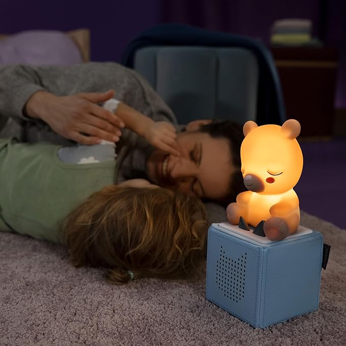 Tonies Night Light - Sleepy Bear Audio Play Character from Sleepy Friends | Warm Glow | 75 Minutes of Beautifully Composed Melodies | Record Your Own Bedtime Stories