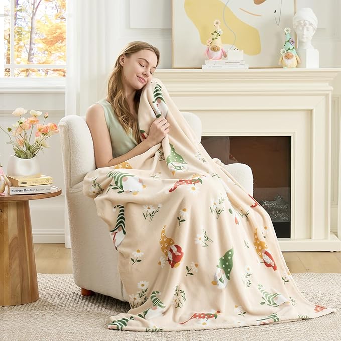 Cozy Bliss Gnome Spring Throw Blanket - Garden Daisy Floral Design, Warm MilkyPlush Throw Blankets, Ultra Soft Cozy Blankets for Couch, Sofa and Bed, Beige, 50X60inches