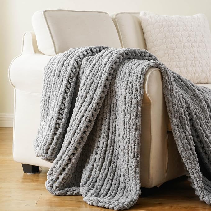 Battilo Chunky Knit Throw Blanket, Soft and Thick Chenille Throw Blanket, 50"x60" Handmade Cable Knit Crochet Blanket, Light Grey Knot Knitted Throw Blankets for Couch Sofa Bed Home Decor, Light Grey