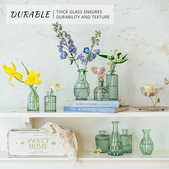 SUPMIND Glass Bud Vase Set, 16pcs Small Green Flower Vases for Table Centerpieces in Bulk, Mini Vintage Vase for Wedding, Home, Table Decoration