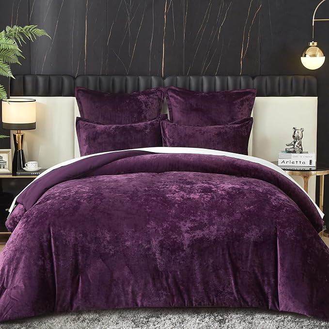 Ivellow Crushed Velvet Comforter Set Queen Purple Comforter Set 5pcs Ultra Soft Lightweight Breathable Bedding Set Luxury Cozy Flannel Comforter Queen Size (1 Comforter,2 Pillow Shams, 2 Euro Shams
