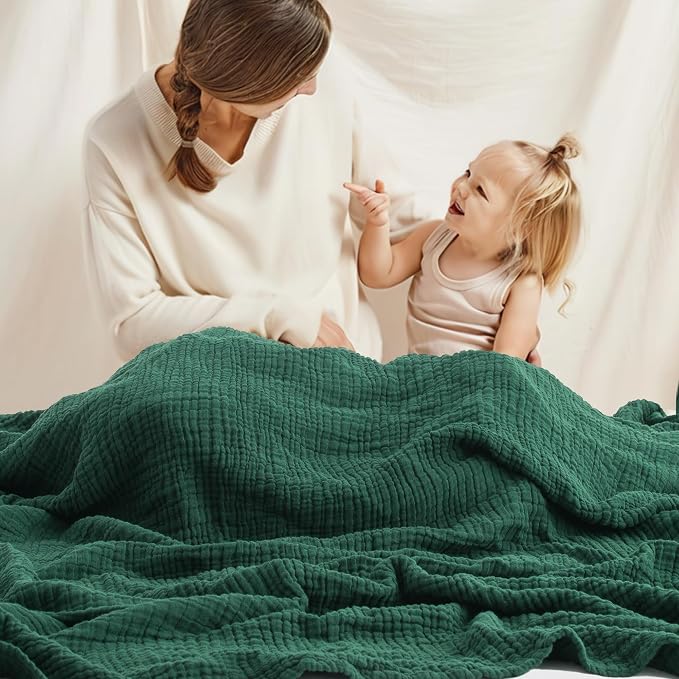 Carriediosa 100% Cotton Muslin Throw Blanket 50" X 70" Throw XL Size，4-Layers Summer Gauze Throws for Bed Couch，Soft Lightweight Breathable Linen Blankets Bedspread for Adults All Season，Dark Green