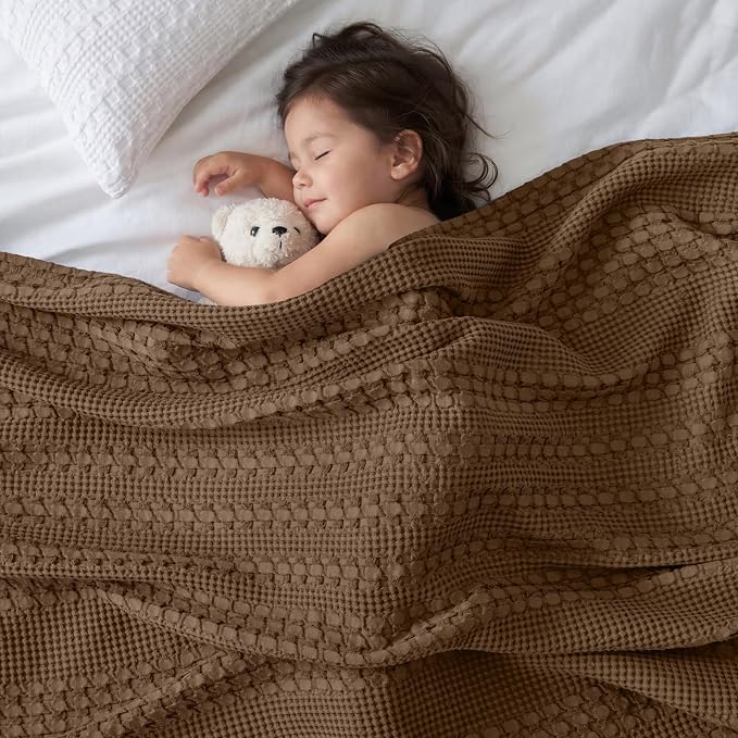 PHF 100% Cotton Waffle Blanket Queen Size for Bed, Lightweight Breathable and Soft for Summer, Luxury Aesthetic Waffle Weave Blanket for Home Decor & Gifts for Women, 90"x90", Chocolate