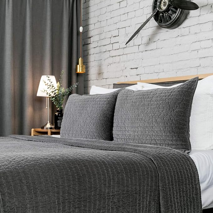 ELEGANT LIFE HOME Dark Gray Velvet Quilt Queen Reversible Royal Cotton Velvet Pic-Stitch Bedding Quilt - Queen - 88''x 92'', Grey
