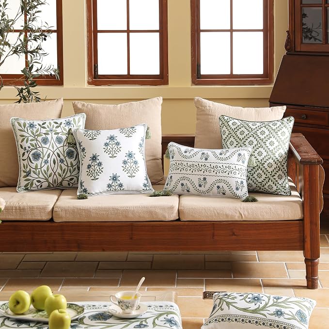 ISAENNE Designer Linen Throw Pillow Cover,Set of 2,20"x12"-Mosella D | Vintage Elegant Rectangle Decor Pillow Cover,Concealed Zipper Design,Floral Pattern,Sofa,Bedroom,Living Room,Lounge Chairs
