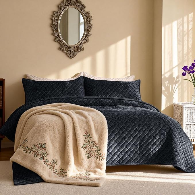3-Piece Velvet Quilt Set California King Size 106"x118" Bed Blanket Quilted Bedspread Soft Luxury Bedding with 2 Pillow Shams 20''x36'' for All-Season,Blue-Gray