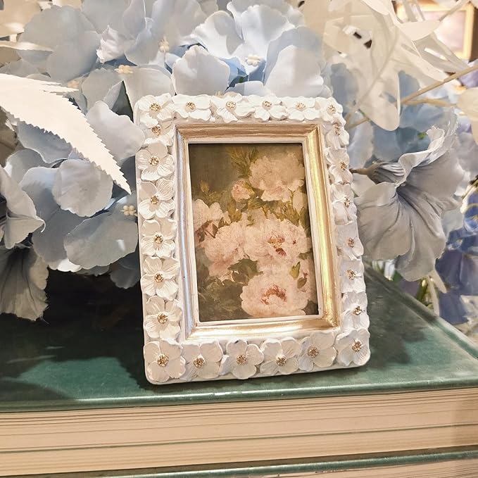SYLVIA'S SHOP 2.5x3.5 Small Vintage Picture Frame, Mini Antique White Ornate Photo Frame, for Tabletop and Wall Display, Decorative Floral Design Retro Home Decor, Photo Gallery Art