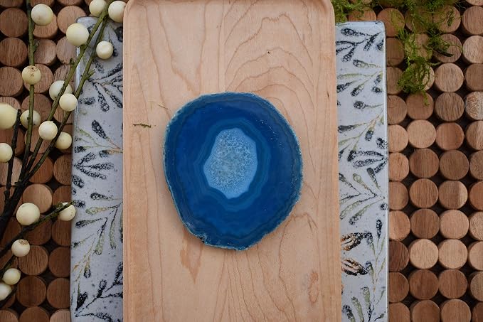 Nature's Decorations Teal Agate Stone Coasters - Set of 4, Polished Geode Drink Mats for Dining & Coffee Table & Kitchen Geode Decor Non-Toxic 3.5-4" Diameter