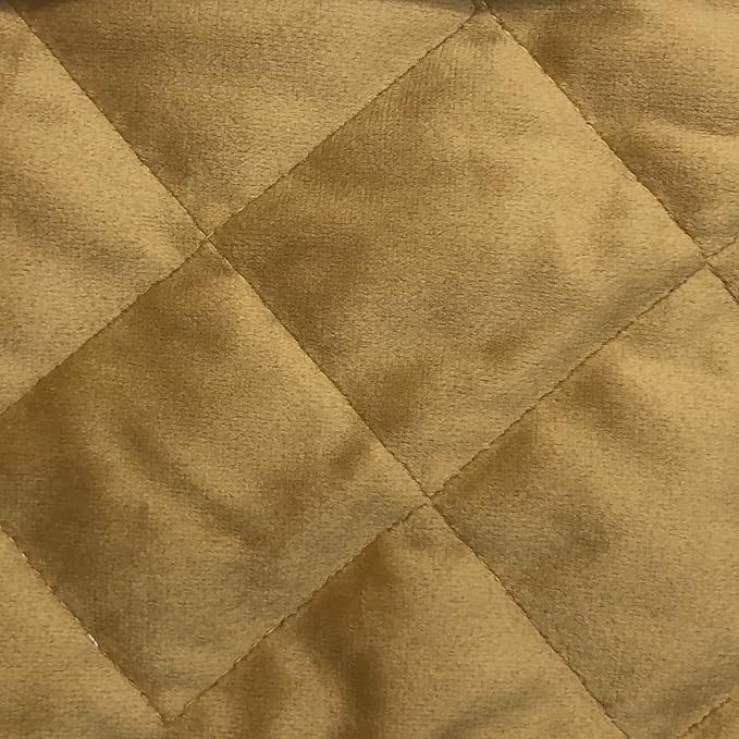 HiEnd Accents Velvet Diamond 3 Piece Quilt Set with Pillow Shams, King Size, Gold Solid Color, Classic Traditional Luxury Bedding Set, Soft Lightweight Bed Cover, 1 Quilt and 2 Pillowcases