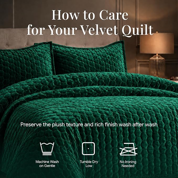 Tribeca Living Lugano Oversized Velvet Quilt Set - All Season, Extra Large, 2 Piece Twin Size Comforter Set with 1 Pillow Sham in Emerald Green Honeycomb Pattern 260GSM