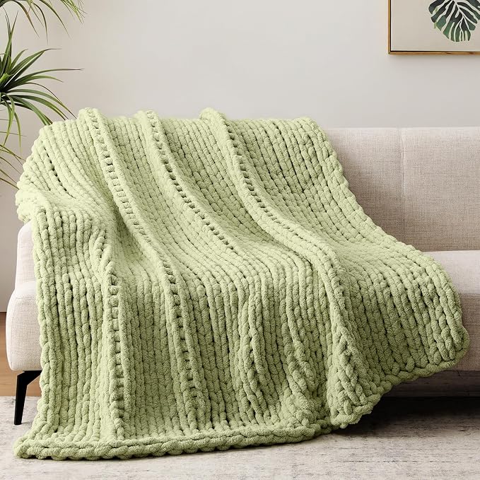 Negwoo Chunky Knit Throw Blanket, 60''*80'' Knitted Throw Chenille Yarn for Bed Couch, Handmade Light Green Crochet Big Thick Blanket, Machine Washable Cute Comfy Blanket for Home Decor