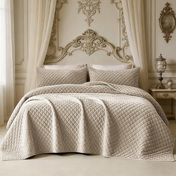 Velvet Quilt Set Oversized King Size 120x128 Luxury Soft Bedspread Coverlet 3-Piece King Comforter Sets with 2 Pillow Shams 20x36 Super Cozy All Seasons Velvet Bedding Set, Beige