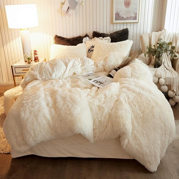 XeGe Plush Shaggy Duvet Cover Set, Luxury Ultra Soft Crystal Velvet Fluffy Bedding Sets 3 Pieces(1 Furry Faux Fur Comforter Cover + 2 Fuzzy Faux Fur Pillowcases), Zipper Closure(King, Light Beige)