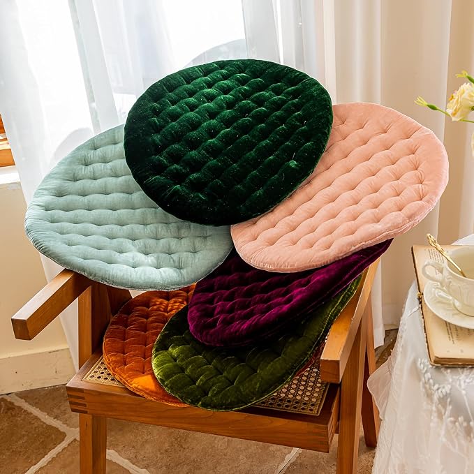 vctops Luxury Velvet Chair Pad Seat Cushion Soft and Comfy Chair Cushion Solid Color Round Seat Pad Cushion for Kitchen Dining Office Chair (Purple,17"x17")