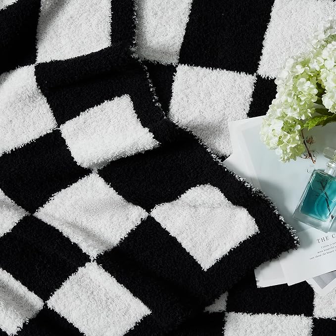 WRENSONGE Soft Twin Size Checkered Blanket for Bed-Cozy Knitted Blankets | Lightweight Fluffy Warm Decor for Women, Mom, Her & Girls, Sofa, Chair, Couch, 60x80in,Black and White