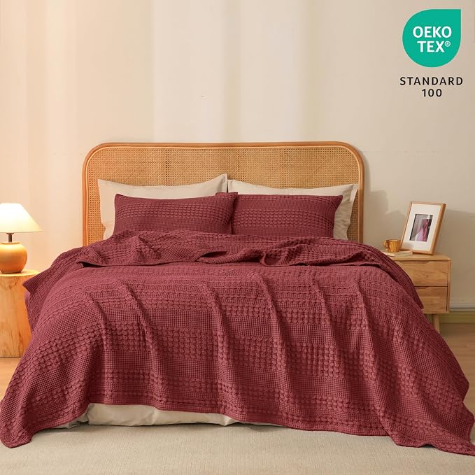 PHF 100% Cotton Waffle Blanket Twin Size for College Dorm, Lightweight Breathable and Soft for Summer, Luxury Aesthetic Waffle Weave Blanket for Bed & Gifts for Women, 66"x90", Wine Red
