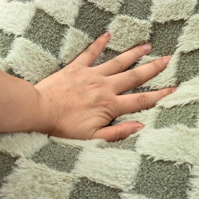 A Nice Night Faux Fur Reading Pillow,Checkered Fluffy Grid Plaid,Bed Wedge Pillow Large Adult Children Backrest with Arms for Bedrest,Green