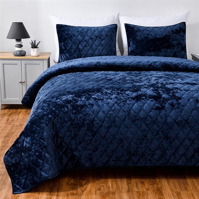 Fredsure Distressed Velvet Quilt Set, 3 Pieces Navy King, Distressed Velvet Face and Brushed Microfiber Reverse with Diamond Quilting