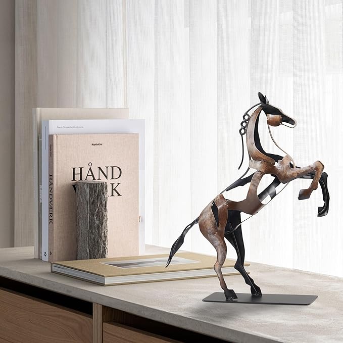 SunBlogs Art Metal Horse Statue Décor, Handmade & Hand-Painted Modern Western Horse Decoration, Rustic Iron Sculpture Gifts for Home Office for Horse Lovers (Vintage Brown)