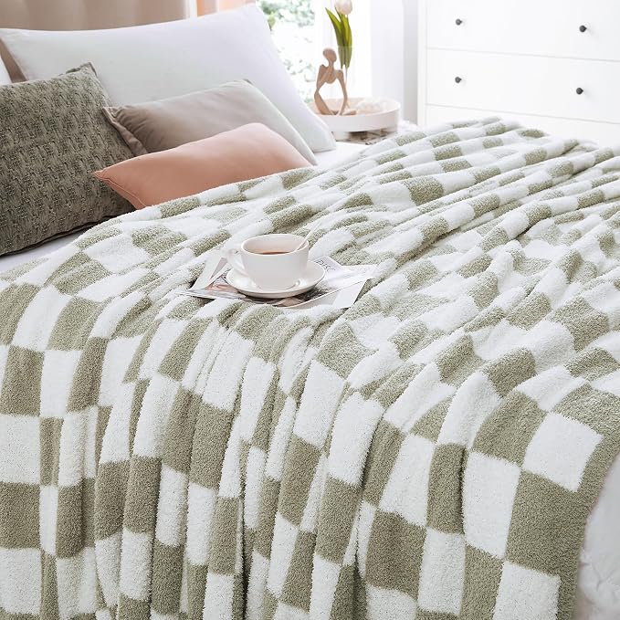 WRENSONGE Soft Queen Blanket for Bed-Cozy Warm Reversible Knitted Blankets | Lightweight Fluffy Decor for Women, Mom, Her & Girls, Sofa, Chair, Couch, 90x90in, Sage Green