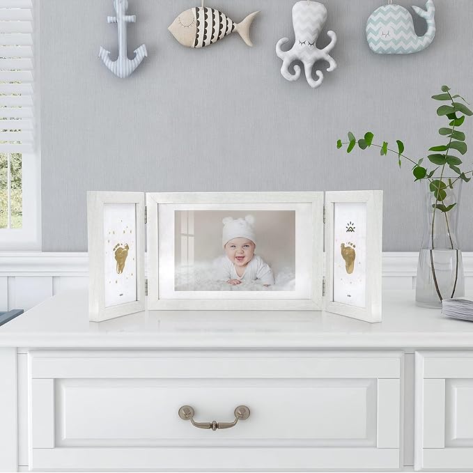 Afuly 3 Picture Frame 5x7 4x6 Triple Hinged Picture Frames White Folding Photo Frames Collage 3 Opening for Tabletop Desk Display Unique Gifts for Christmas Women Mom Couple Family, 2 * 4x6+1 * 5x7