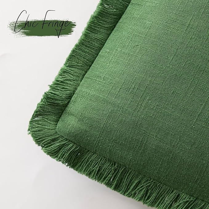 Foindtower Set of 2 Decorative Linen Fringe Throw Pillow Covers Cozy Boho Farmhouse Cushion Cover with Tassels Soft Accent Pillowcase for Couch Sofa Bed Living Room Home Decor,18×18 Inch,Forest Green