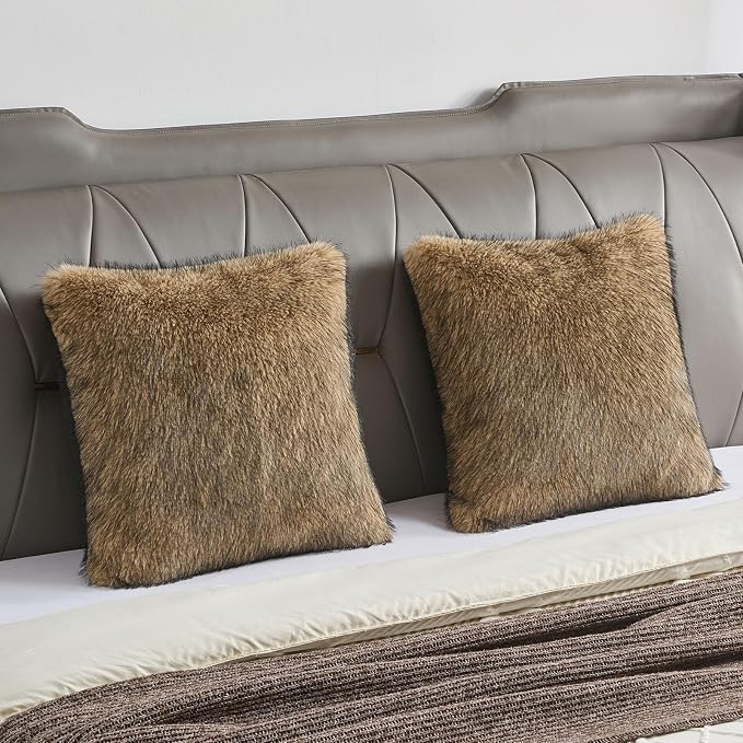 FUTEI Pack of 2 Faux Raccoon Fur Plush Throw Pillow Covers 18x18 Inch Soft Fluffy Farmhouse Decorative Cushion Case Modern Luxury Accent for Couch Bed Living Room, Tawny