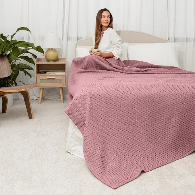 Comfy Cubs Waffle Blanket Queen, 90" x 90" - 100% Cotton Lightweight Breathable Bed Blanket - Soft Textured Thermal Weave for All Seasons – Decorative Cozy Layer for Couch, Sofa, or Bed - Mauve