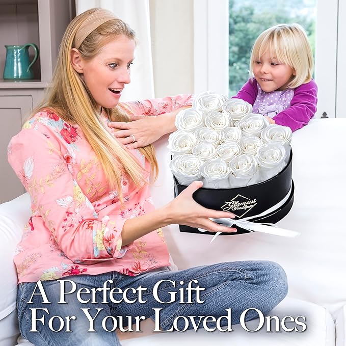 GLAMOUR BOUTIQUE 16 Flower Forever Heart Shape Box, Eternal Preserved Roses Gift for Her, Lasting Flowers, Romantic Floral Keepsake for Birthday, Anniversary or Valentine’s Day, White (Color-Treated)