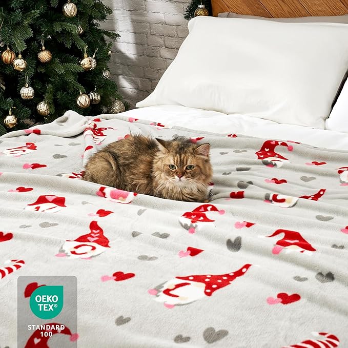 Cozy Bliss Premium Gnome Love Heart MilkyPlush Throw Blanket, Soft Cozy Print Fleece Blanket for Couch, Home Décor, Easter and Mothers Gift, 290GSM, Gnome Love, 50"x60"